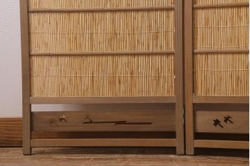 ビンテージ家具　透かしの意匠が風情あふれる四連折り畳み式パーテーション(衝立、仕切り)(R-040908)