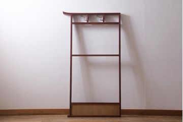 アンティーク家具　春慶塗　和風インテリアにおすすめなフック付きの便利な衣桁(着物掛け、ハンガーラック)(R-040909)