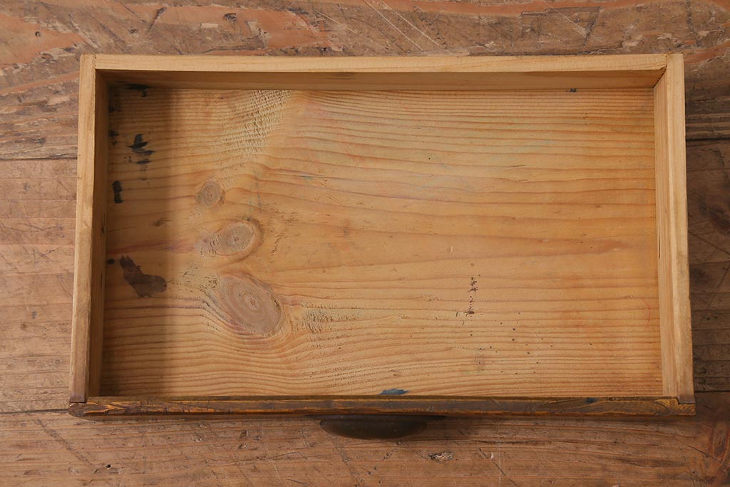 アンティーク雑貨　栓材　レトロな雰囲気が魅力の引き出し付きブックスタンド(本立て)(R-040912)