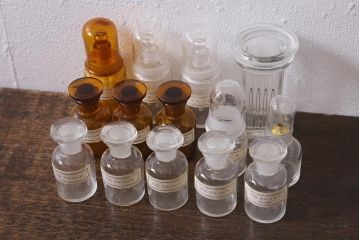 レトロ雑貨　プレパラート製作用具　昭和レトロな実験器具セット(木箱、ガラス瓶、薬瓶)(R-040916)