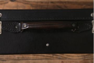 ヴィンテージ雑貨　本革　黒いレザーが格好いいトランク(鞄、カバン、収納、ディスプレイ、ビンテージ)(R-040919)