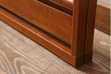 アンティーク家具　桑材　和風インテリアにおすすめなフック付きの便利な衣桁(着物掛け、ハンガーラック)(R-040921)