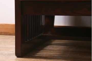 中古　九州民芸家具　本革　総ケヤキ材　漆塗り　上質な雰囲気漂う1人掛けソファ(定価30万円)(1Pソファ、椅子、アームチェア)(R-040928)