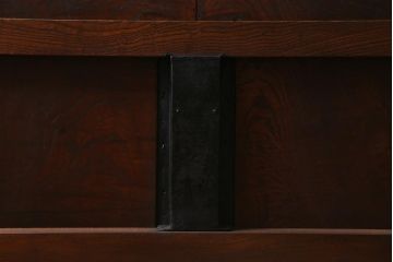 アンティーク建具　明治大正期　総ケヤキ材　亀甲金網　和の風情溢れる格子蔵戸(引き戸、建具、玄関戸)(R-040931)