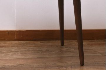 レトロ家具　ちゃぶ台リメイク　栓材　使いこまれた木肌が魅力のセンターテーブル(ローテーブル)(R-040935)