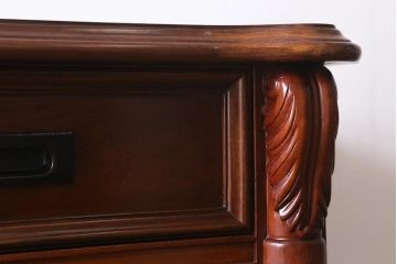 ヴィンテージ家具　昭和中期　カリン材(花梨材)製　高級品　エレガントな佇まいが魅力的なチェスト(引き出し、タンス、ビンテージ)(R-040938)