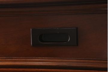 ヴィンテージ家具　昭和中期　カリン材(花梨材)製　高級品　エレガントな佇まいが魅力的なチェスト(引き出し、タンス、ビンテージ)(R-040938)