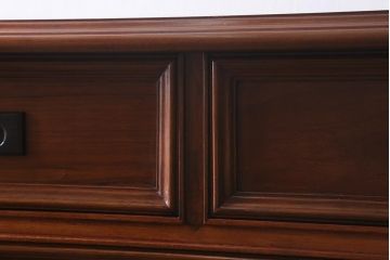 ヴィンテージ家具　昭和中期　カリン材(花梨材)製　高級品　エレガントな佇まいが魅力的なチェスト(引き出し、タンス、ビンテージ)(R-040938)