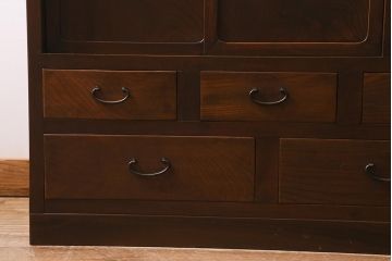 アンティーク家具　和製アンティーク　昭和初期　ダイヤガラスがレトロな雰囲気を醸し出す重ね戸棚(収納棚、引き出し、キャビネット)(R-040939)