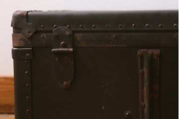 アンティーク雑貨　和製アンティーク　ビンテージスタイルにおすすめな船トランク(収納、センターテーブル)(R-040943)