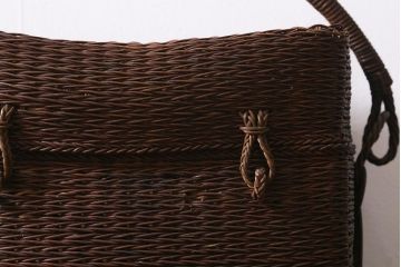 アンティーク雑貨　ナチュラルやカントリースタイルにおすすめなアンティークバスケット(鞄、カゴ、収納)(R-041003)