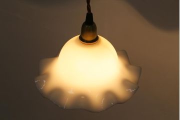 イギリスヴィンテージ照明　可愛らしいフリルシェードのペンダントライト(ランプシェード、天井照明、ビンテージ)(R-041023)