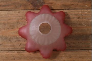 ヴィンテージ照明　フランスビンテージ　ピンクカラーがアクセントの愛らしいペンダントライト(天井照明、シェード、吊り下げ照明)(R-041028)