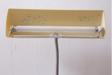 レトロ照明　松下電工(ナショナル)　お城形のナイトランプが可愛いスタンドライト(デスクスタンド、卓上照明)(R-041031)