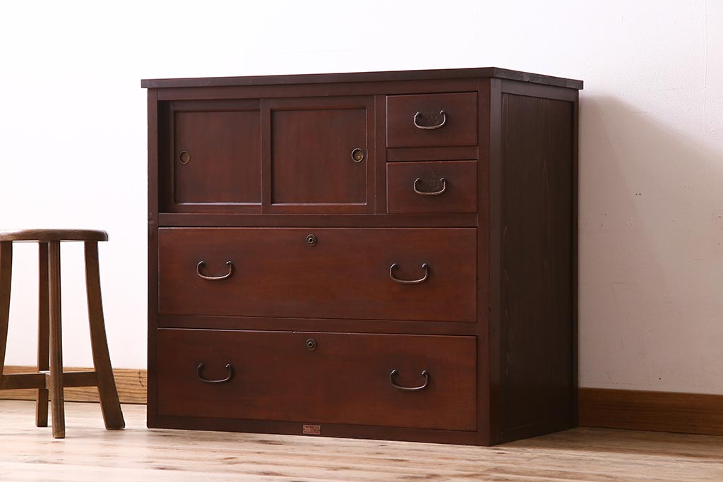 アンティーク家具　ヒノキ材天板リメイク　レトロなチェスト(サイドキャビネット、収納棚、テレビ台)(R-041032)