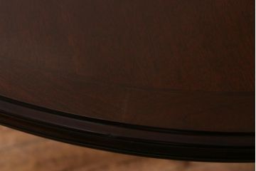 中古　maruni(マルニ木工)　KENT-COURT(ケントコート)　ブリティッシュコレクション　トラディショナルスタイルにおすすめのラウンドテーブル(ダイニングテーブル、丸テーブル)(定価約20万円)(R-041048)