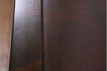 中古　北海道民芸家具　シックなお部屋にも似合う電話台(サイドテーブル、ナイトテーブル)(R-041053)