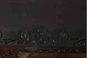 中古　軽井沢彫り　桜の意匠が見事な職人技が光るサイドボード(サイドキャビネット、収納棚)(R-041065)