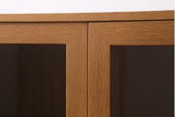 ヴィンテージ家具　ナラ材　ナチュラルレトロな脚付きキャビネット(本箱、収納棚、ビンテージ)(R-041066)