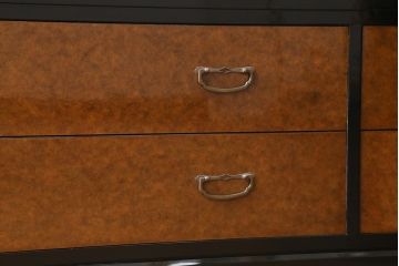 中古　国産　高級家具　桐材　燕子花(カキツバタ)　衣装盆付き　和モダンな和タンス(着物タンス、衣装タンス、重ね箪笥、桐箪笥、桐たんす)(R-041067)