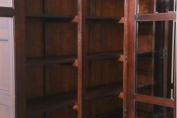ヴィンテージ家具　松本民芸家具　収納力たっぷりの高級感漂うD型食器棚(カップボード、飾り棚、収納棚、本箱、ビンテージ)(R-041068)