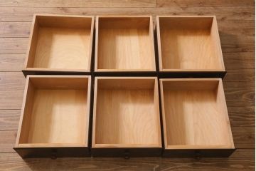 ヴィンテージ家具　松本民芸家具　収納力たっぷりの高級感漂うD型食器棚(カップボード、飾り棚、収納棚、本箱、ビンテージ)(R-041068)