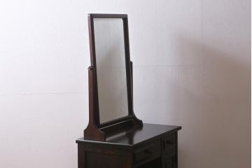 中古　北海道民芸家具　和洋どちらにも合わせやすい深みのある色味が魅力のドレッサー(鏡台)(R-041070)