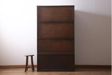 中古　美品　伝統工芸　軽井沢彫り　繊細な桜の図が見事なワードローブ(洋服タンス、チェスト)(R-041071)