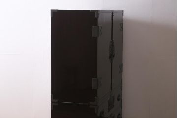 中古　欅産業　手打ち金具　KB-33D　木地呂塗り　高級感が漂う佇まいが魅力的な仙台箪笥(衣装箪笥、和タンス、引き出し)(定価約112万円)(R-041072)