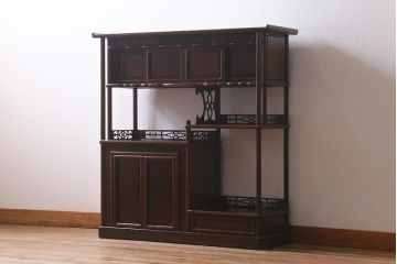 中古　民芸家具　鉄刀木(タガヤサン)　アジアンテイストにもおすすめな上品な意匠の茶棚(飾り棚、収納棚)(R-041075)
