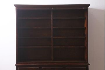 中古　神居民芸家具　カバ材　和モダンな空間づくりにおすすめな食器戸棚(食器棚、水屋、キャビネット)(R-041077)