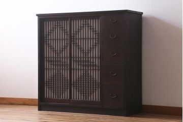 ラフジュ工房オリジナル　古建具リメイク　引き出し付き　風情漂う組子書院戸のキャビネット(戸棚、リビングボード)(R-041079)
