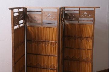 ビンテージ家具　昭和後期　凝ったデザインが魅力的な四連折り畳み式パーテーション(つい立て、衝立、仕切り)(R-041080)