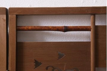 ビンテージ家具　昭和後期　凝ったデザインが魅力的な四連折り畳み式パーテーション(つい立て、衝立、仕切り)(R-041080)