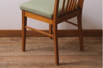 ヴィンテージ家具　イギリスビンテージ　Vanson　北欧スタイルにおすすめなチェア(ダイニングチェア、椅子)(R-041081)