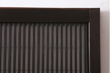 アンティーク建具　和製アンティーク　昭和中期　裏障子付き　深みのある色合いが風情漂う格子戸2枚セット(引き戸、建具)(R-041092)