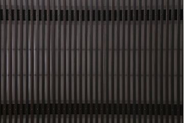 アンティーク建具　和製アンティーク　昭和中期　裏障子付き　深みのある色合いが風情漂う格子戸2枚セット(引き戸、建具)(R-041092)