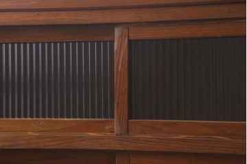 アンティーク家具　昭和初期　前面ヒノキ材　モールガラス入り　レトロな重ね戸棚(収納棚、引き出し、キャビネット)(R-041094)