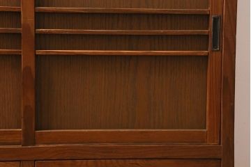 アンティーク家具　昭和初期　前面ヒノキ材　モールガラス入り　レトロな重ね戸棚(収納棚、引き出し、キャビネット)(R-041094)