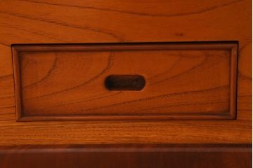 中古　民芸家具　総欅(ケヤキ)材　和の風情漂う関西火鉢(長火鉢、座卓、囲炉裏)(R-041095)