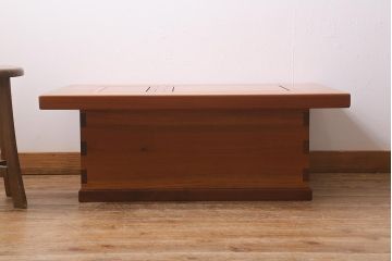 中古　民芸家具　総欅(ケヤキ)材　和の風情漂う関西火鉢(長火鉢、座卓、囲炉裏)(R-041095)