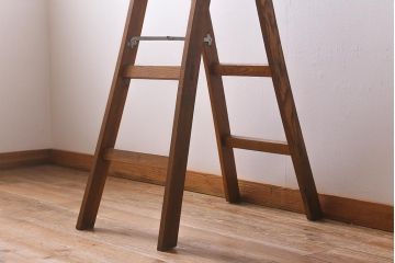 アンティーク雑貨　樫(カシ)材　レトロなステップラダー(脚立、はしご、梯子)(R-041098)