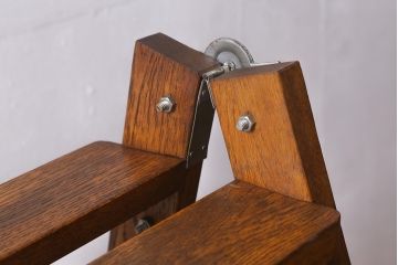 アンティーク雑貨　樫(カシ)材　レトロなステップラダー(脚立、はしご、梯子)(R-041098)