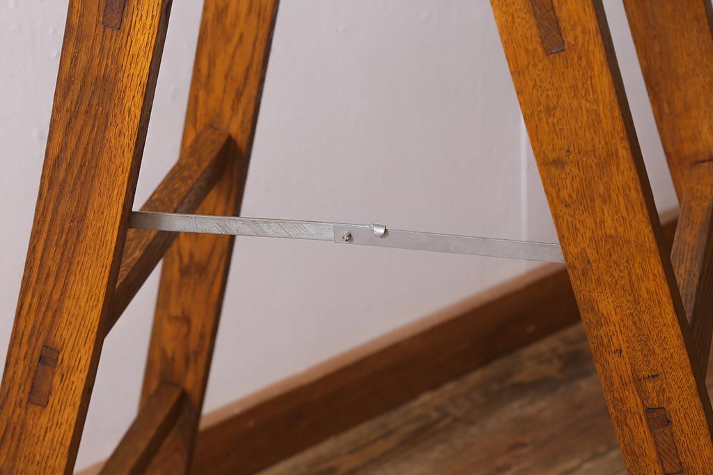 アンティーク雑貨　樫(カシ)材　レトロなステップラダー(脚立、はしご、梯子)(R-041098)