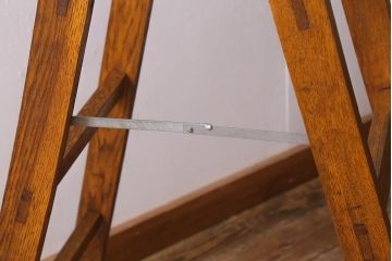 アンティーク雑貨　樫(カシ)材　レトロなステップラダー(脚立、はしご、梯子)(R-041098)