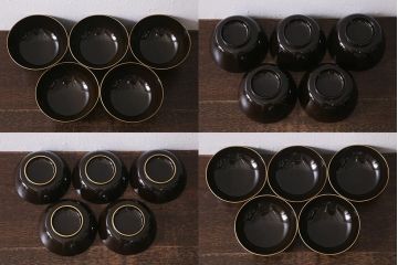 アンティーク雑貨　大正昭和初期　箱付き　輪島塗　極上本堅地お膳・お椀セット(木製漆器、和食器)(R-041106)