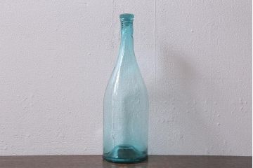 アンティーク雑貨　戦前　明治大正　希少!　ねじ込みふた　ガラス蓋付き一升瓶(硝子瓶、ガラスビン)(R-041109)