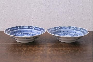 アンティーク雑貨　江戸明治期　蝶文染付変形皿2枚(中皿)(R-041119)