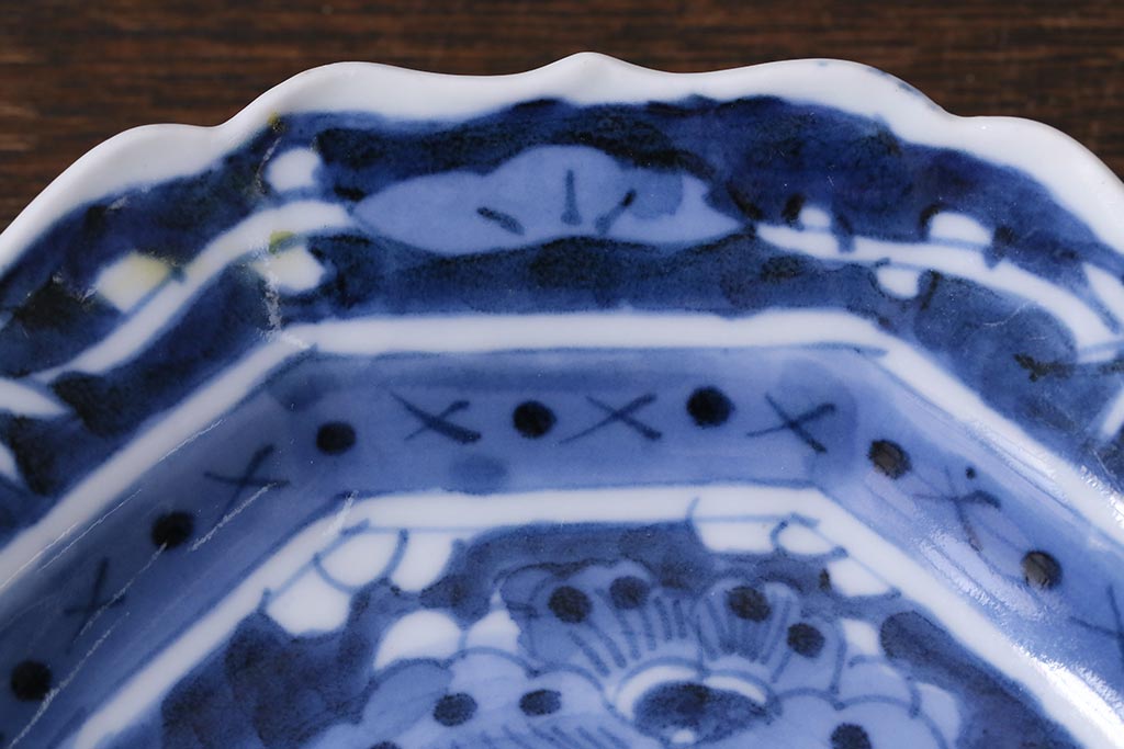 アンティーク雑貨　江戸明治期　蝶文染付変形皿2枚(中皿)(R-041119)