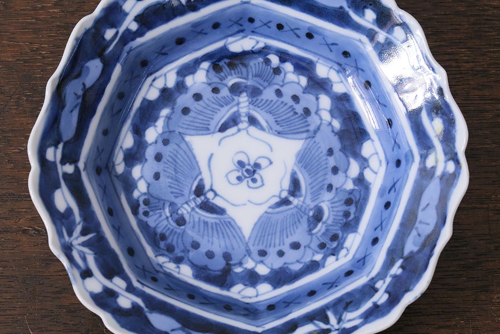 アンティーク雑貨　江戸明治期　蝶文染付変形皿2枚(中皿)(R-041119)